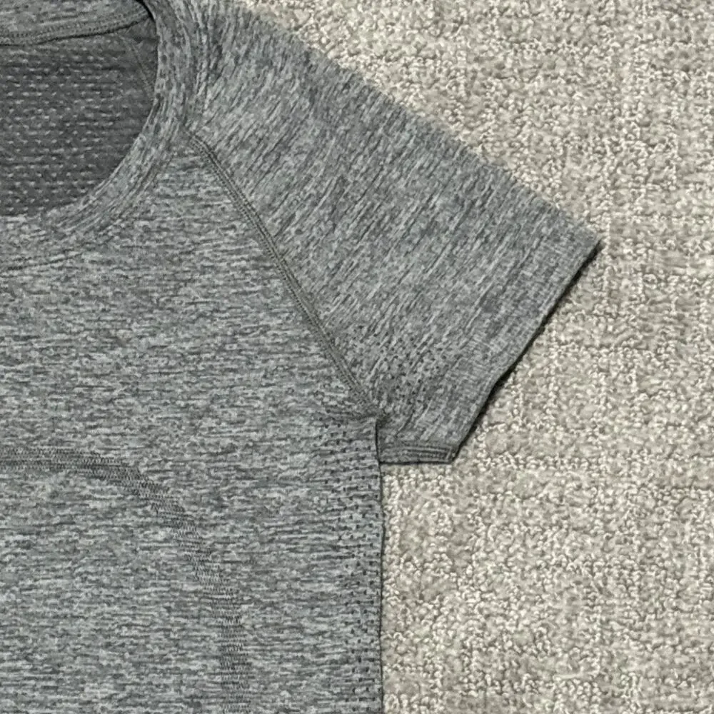Lululemon Women’s Swiftly Tech Short-Sleeve Crew Shirt 2.0 Heather Gray Size 0